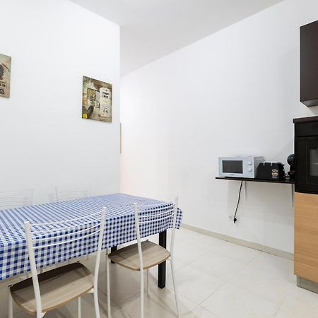 Centre Paceville Apt With Terrace, Bbq & Wifi By 360 Estates Сент Джулианс Экстерьер фото
