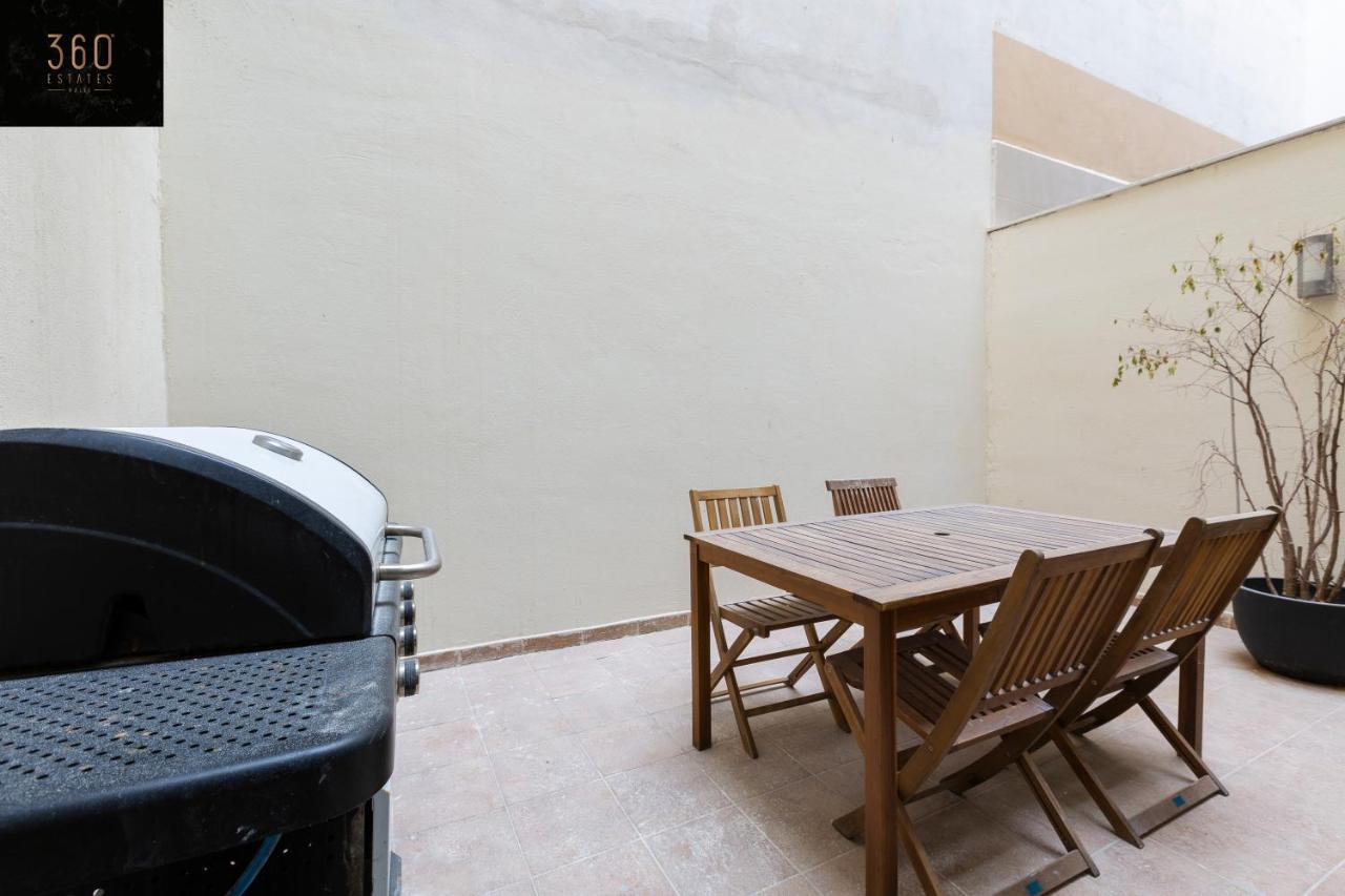 Centre Paceville Apt With Terrace, Bbq & Wifi By 360 Estates Сент Джулианс Экстерьер фото
