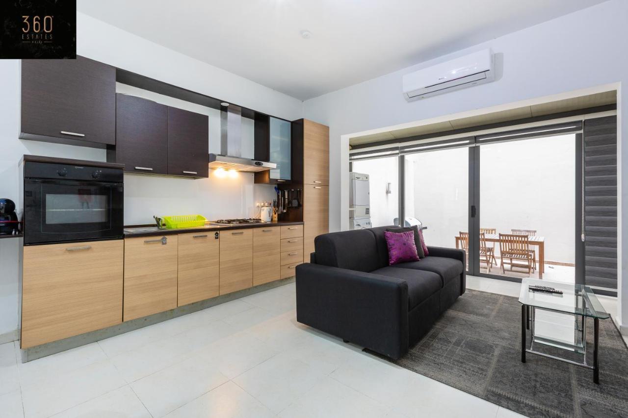 Centre Paceville Apt With Terrace, Bbq & Wifi By 360 Estates Сент Джулианс Экстерьер фото