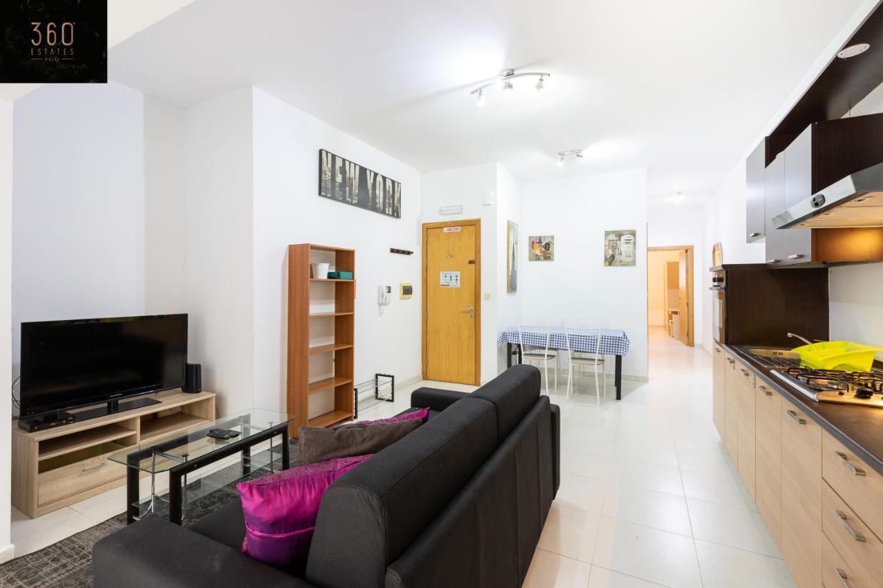 Centre Paceville Apt With Terrace, Bbq & Wifi By 360 Estates Сент Джулианс Экстерьер фото